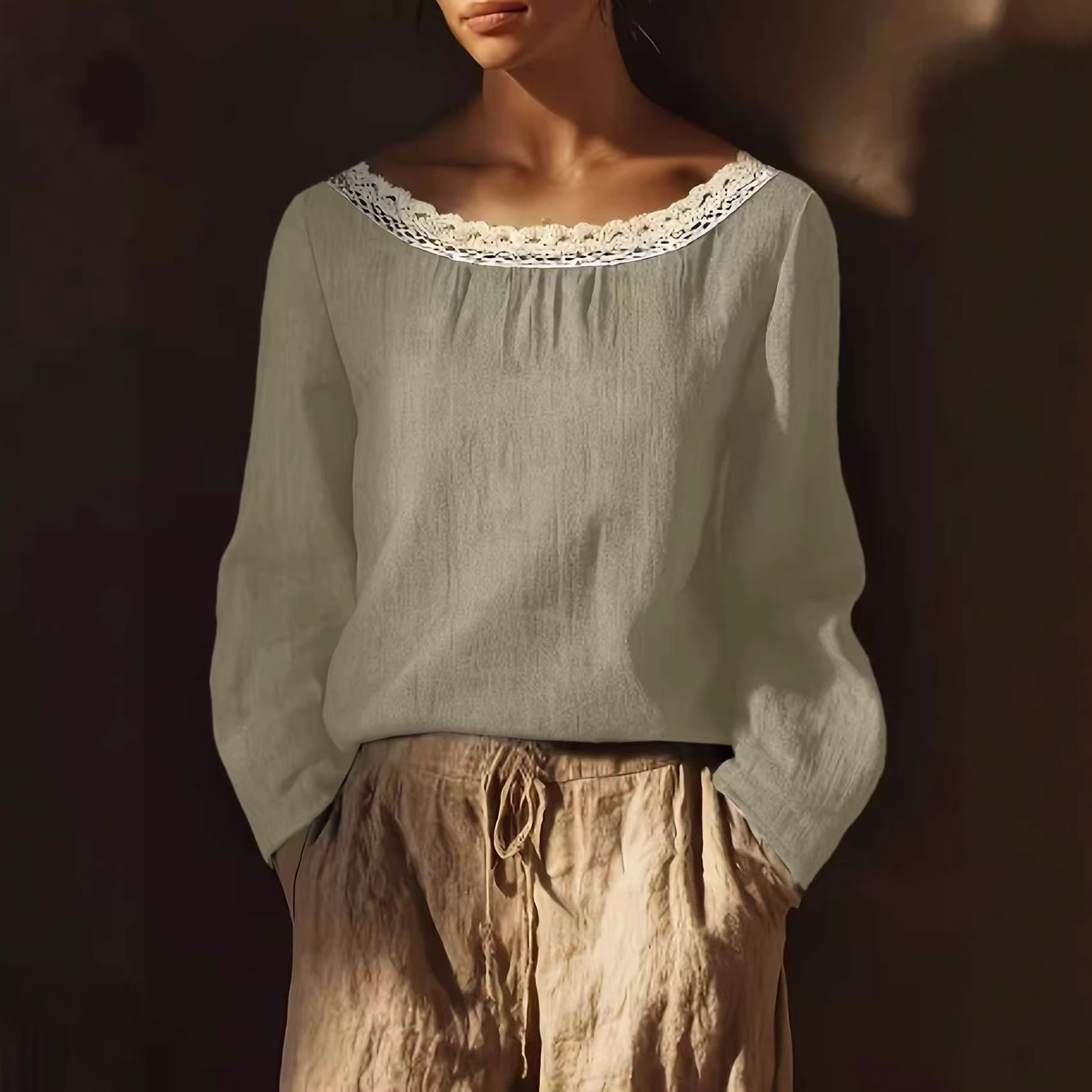 Women's Solid Crewneck Lace Long-Sleeve Blouse