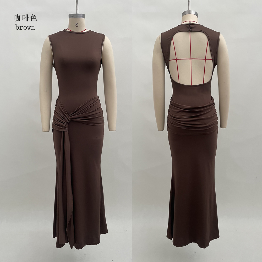 Women's Sleeveless Bodycon Maxi Dress with Open Back and Pleated Detail