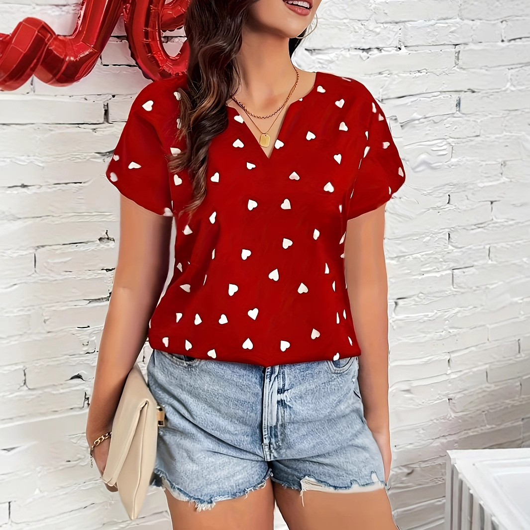 Women's Loose V-Neck Heart Print Short Sleeve T-Shirt