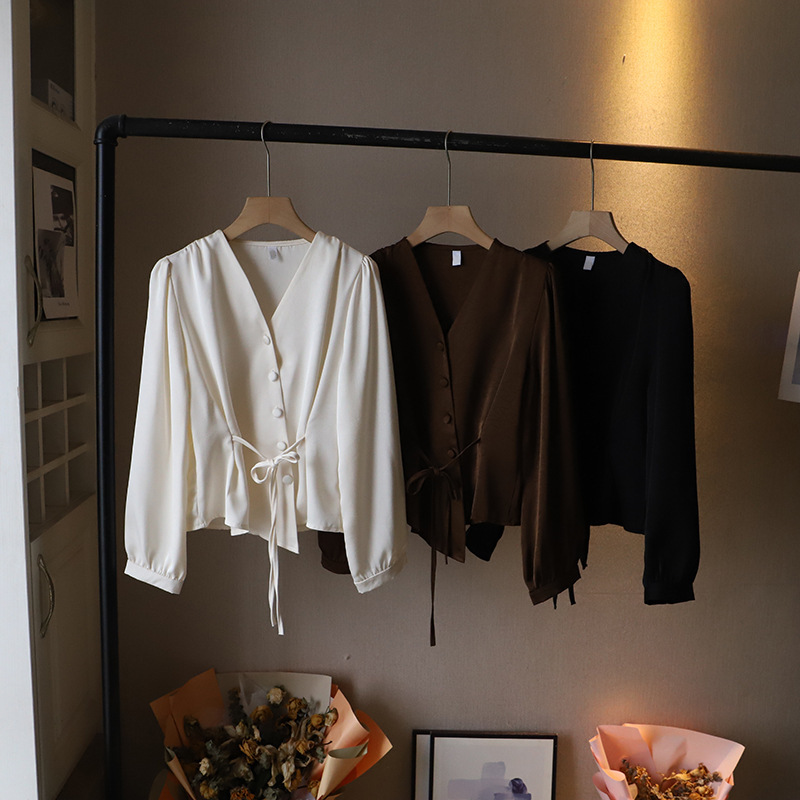 V-Neck Bubble Sleeve Tie-Waist Blouse