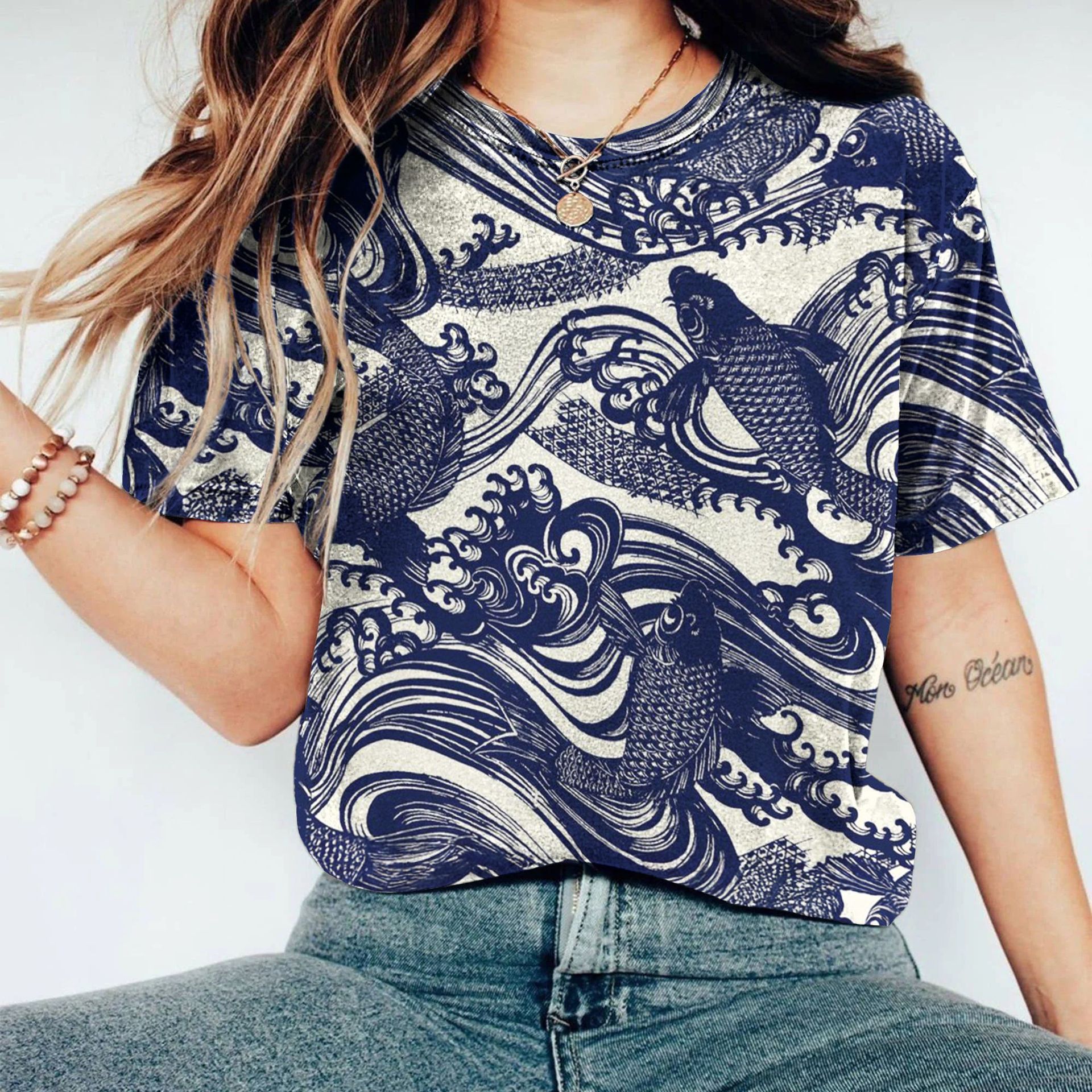 Women's Digital Print Round Neck Top Short Sleeve Slim Fit Casual