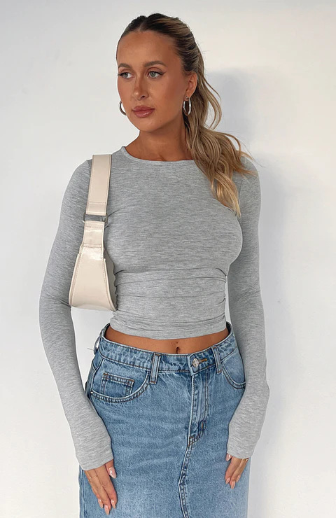 Women's Slim Fit Long Sleeve Crewneck T-Shirt Solid Color Pullover Top