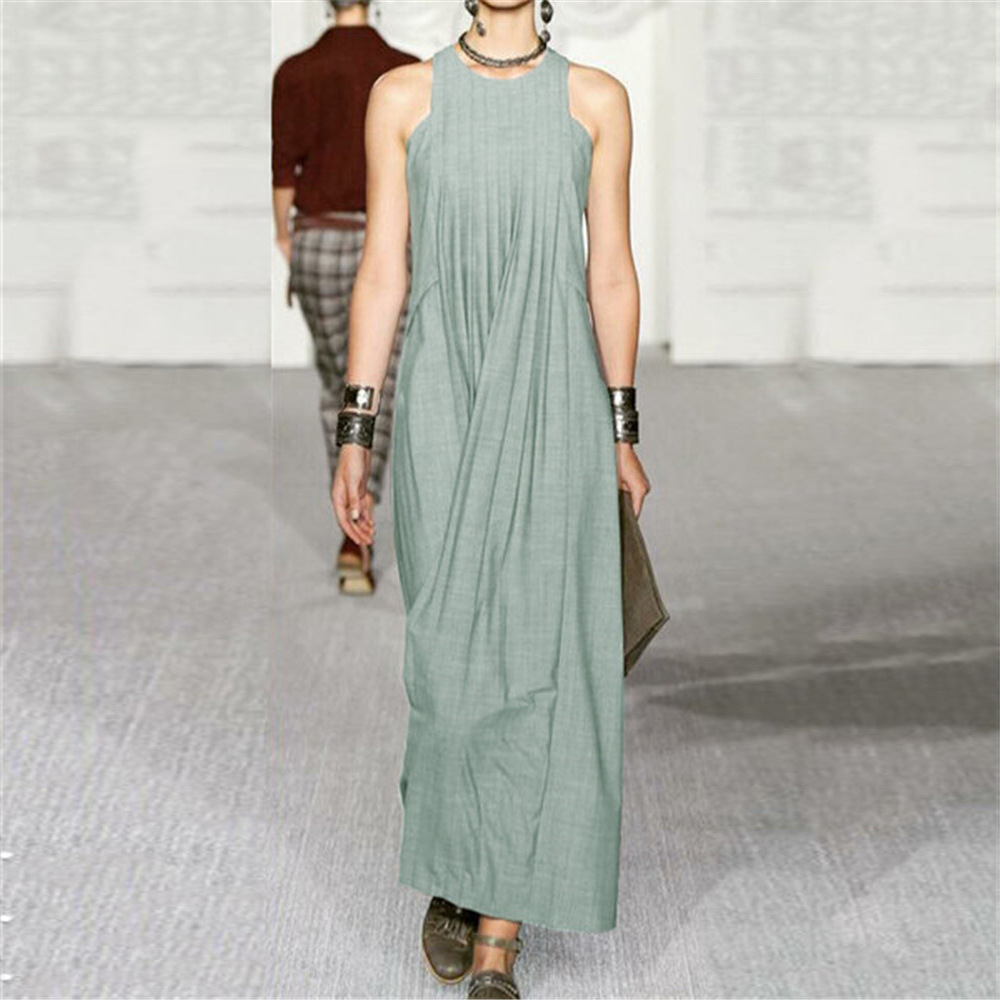 Women's Sleeveless Round Neck Long Solid Dress