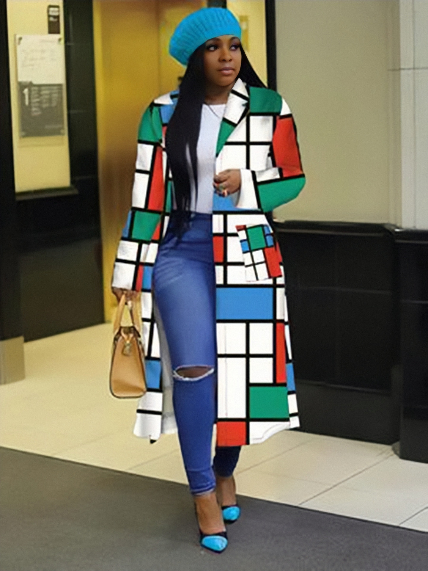 Women's Long Plaid Trench Coat with Lapel Collar and Double-Breasted Front, Long Sleeve