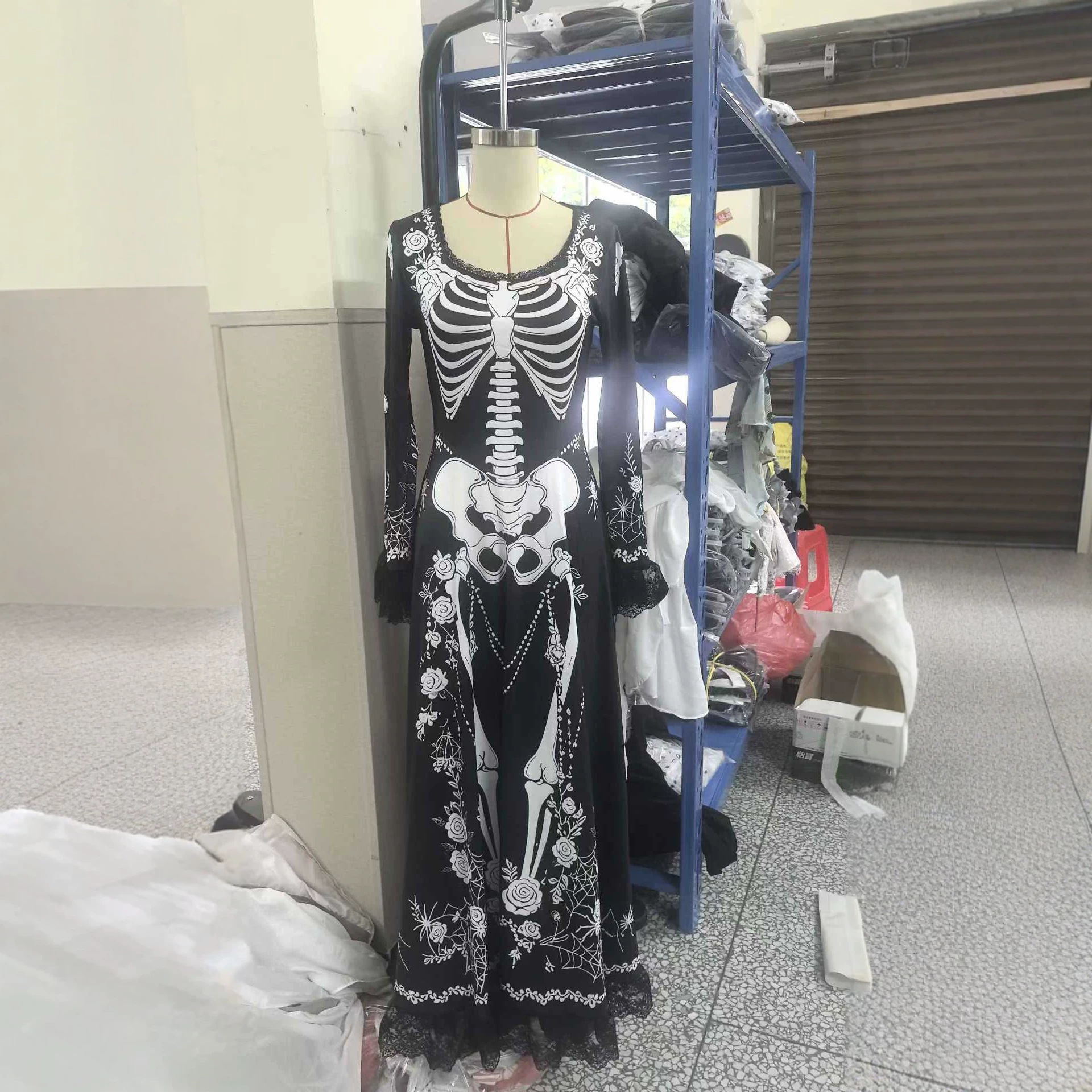 Court-Style Long-Sleeve Flared-Sleeve Maxi Dress with Fun Full Skirt