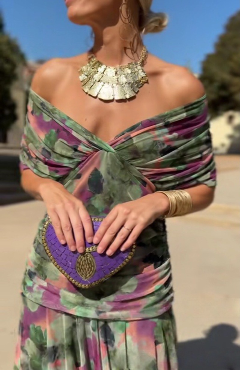 Elegant Solid Deep V-Neck Waist-Cinched Mesh Dress