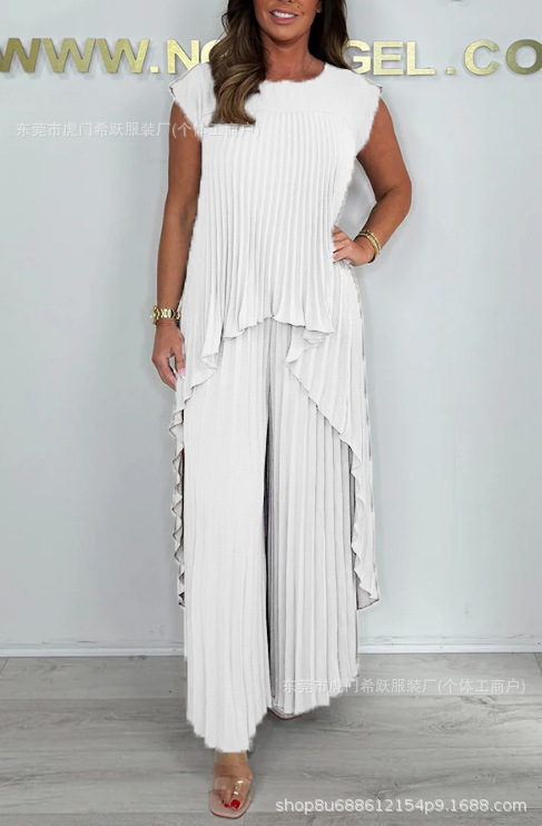 Women's Two-Piece Set with Crew Neck Top and Pleated Straight-Leg Pants