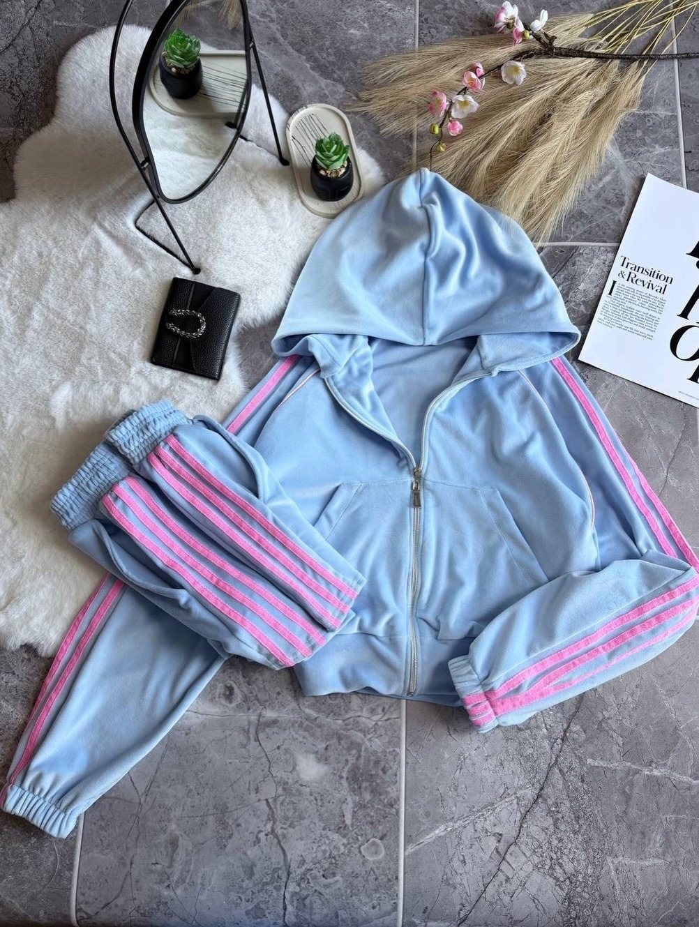 Velvet Color-Block Striped Zip Cardigan & Elastic Shorts Set