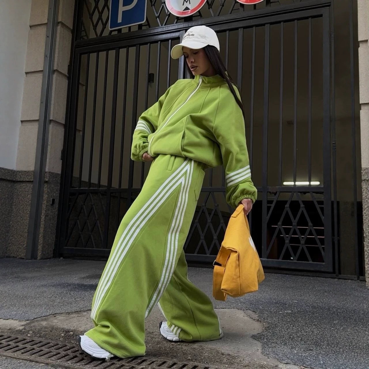 Color-Block Zip-Up Hooded Tracksuit with Classic 3-Stripe Two-Piece Set