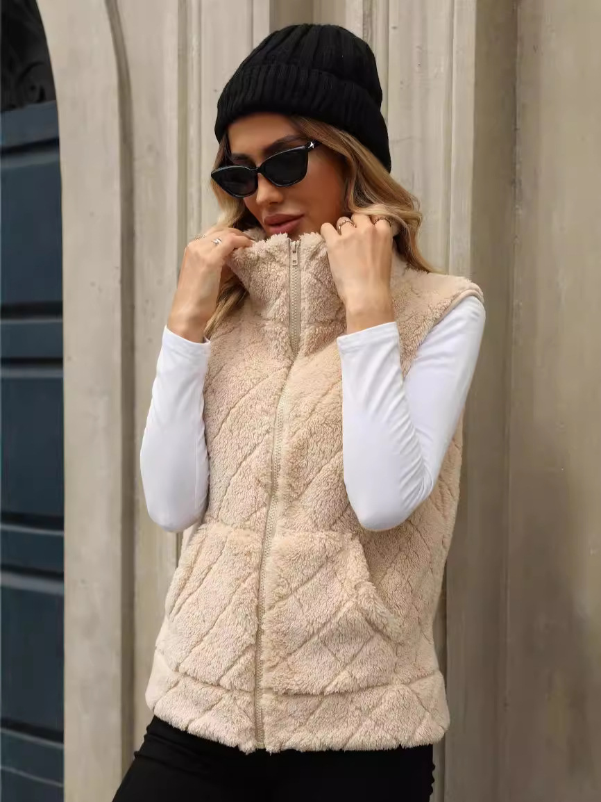 Women's Fuzzy Diamond Quilted Zip Cardigan Jacket