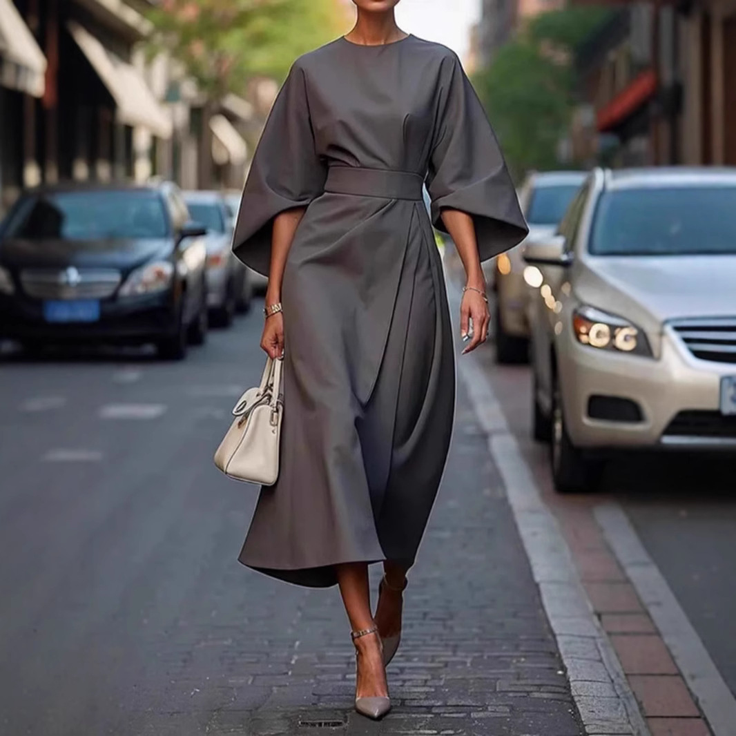 Women's Elegant Solid Color Waist-Cinched Batwing Sleeve Long Dress