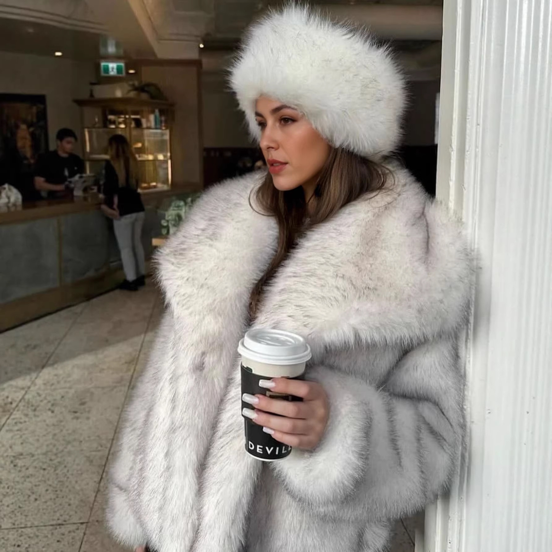 Faux Fur Coat with Lapel Collar Long Sleeve Commuter Style