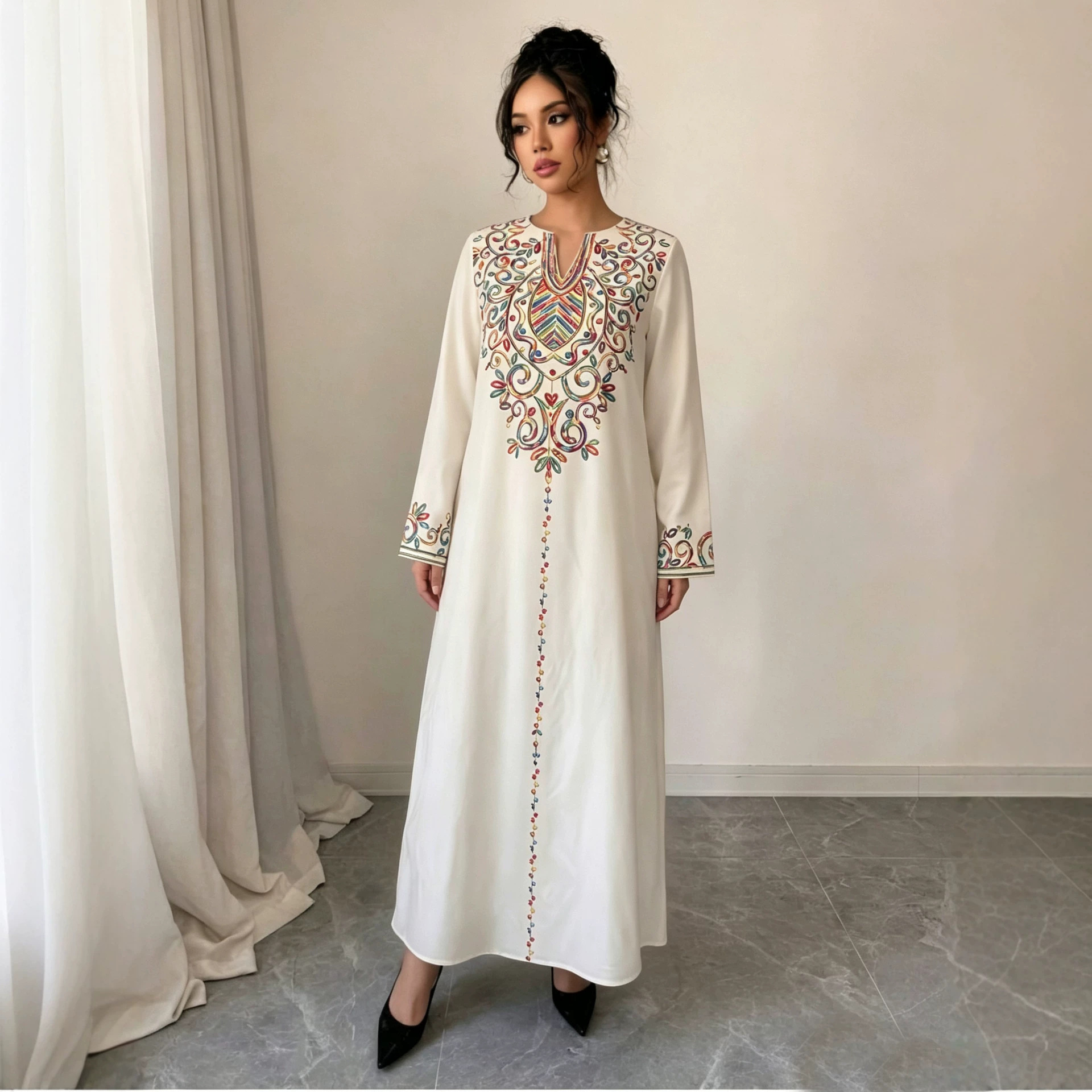 Off-White Tribal Print V-Neck Long Sleeve Loose Maxi Dress