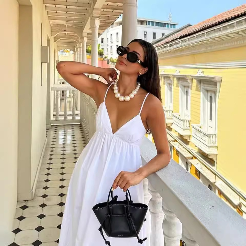 Solid Color Spaghetti Strap Loose A-Line Dress with V-Neck, High Waist, Open Back, Midi Length