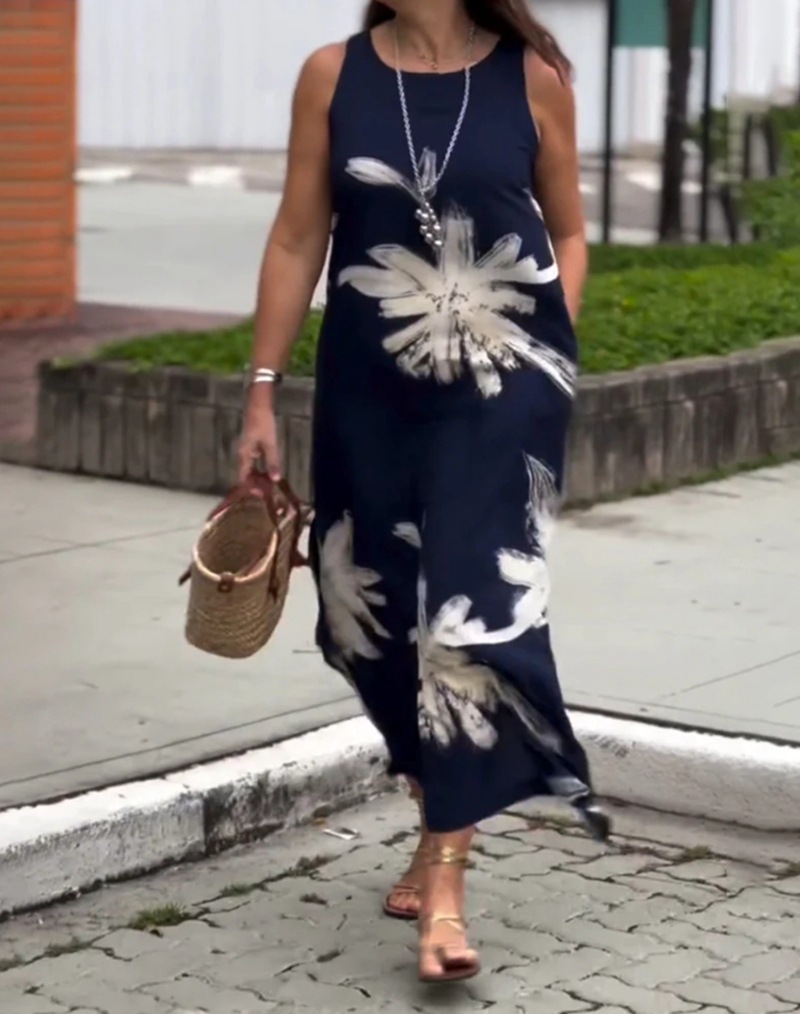 Floral Print Round Neck Sleeveless Pocket Maxi Dress