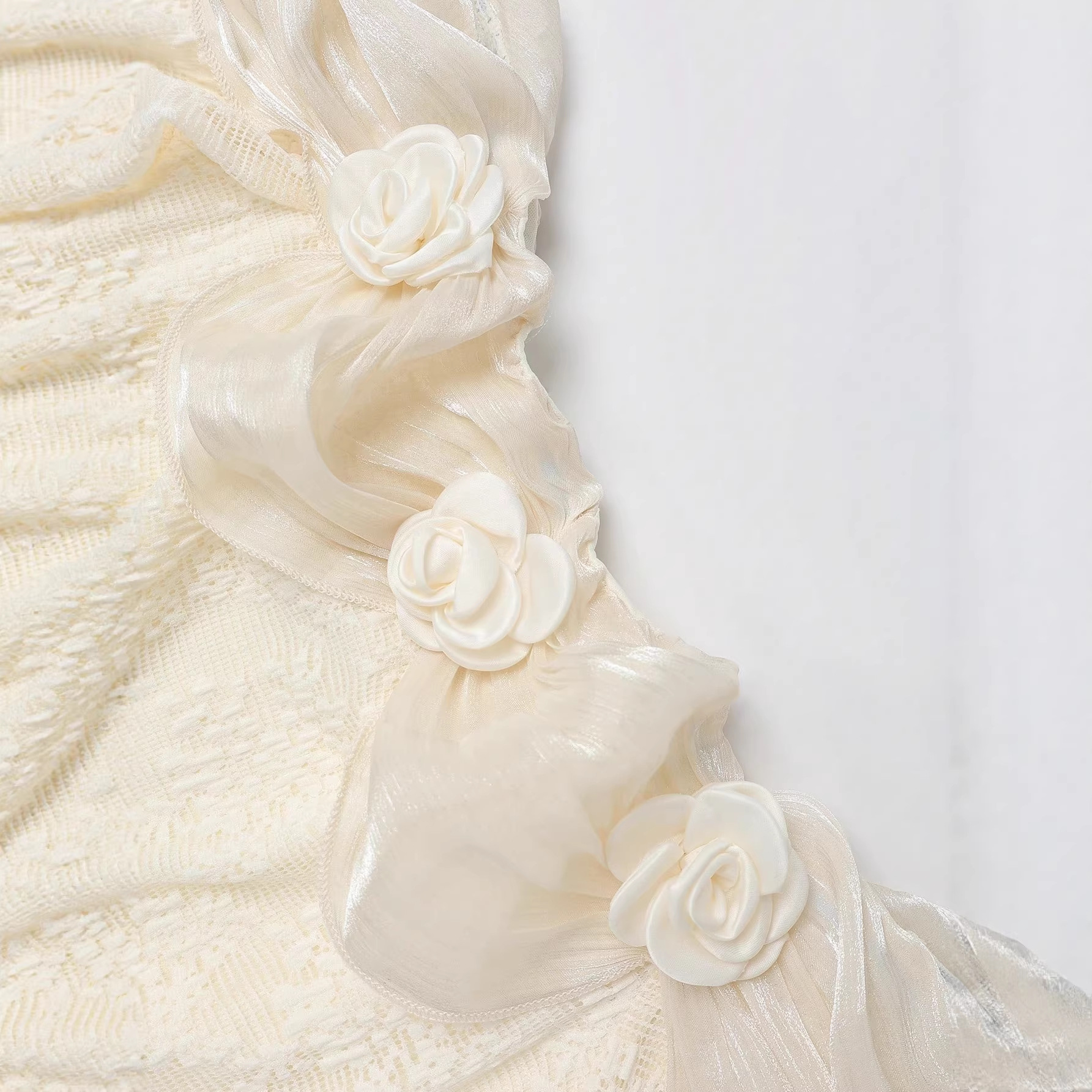 Off-Shoulder 3D Floral Lace Long-Sleeve Fitted Top