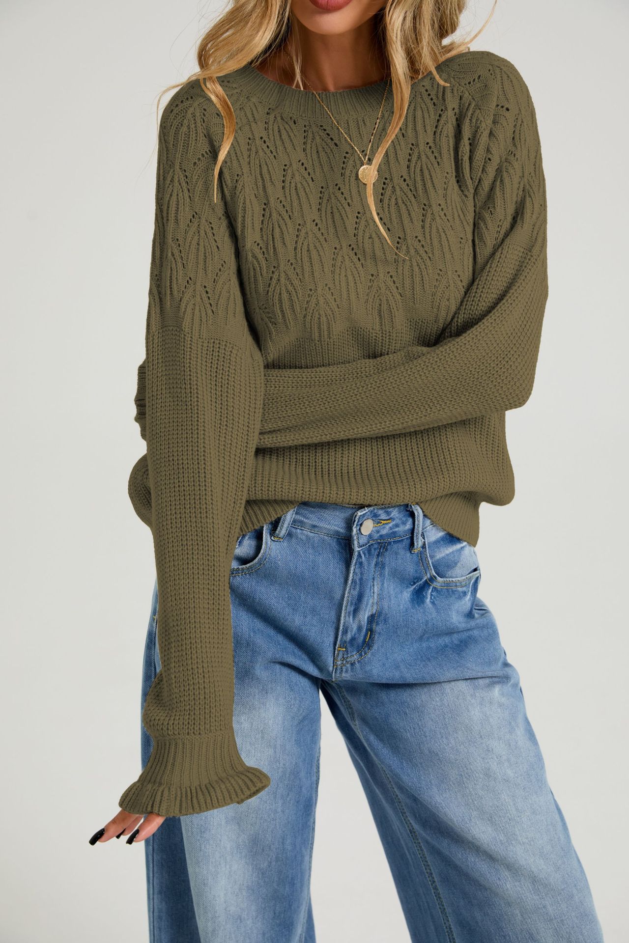 Women's Crewneck Knit Sweater Solid Color Long Sleeve Pullover