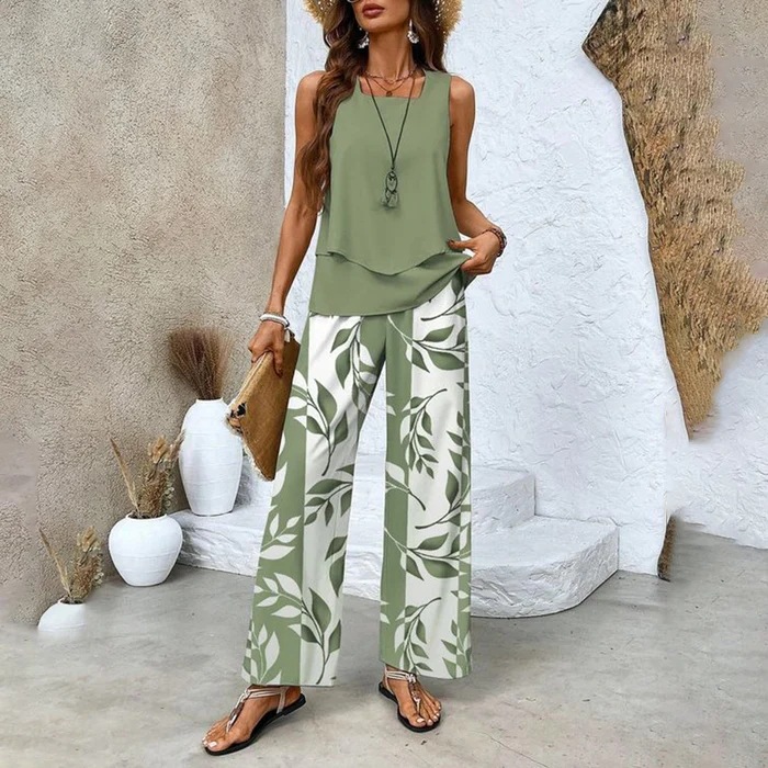 Sleeveless Tank Top and Digital Print Pants Set