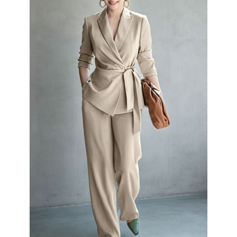 Women's Solid Color Blazer and Pants Set with Belt
