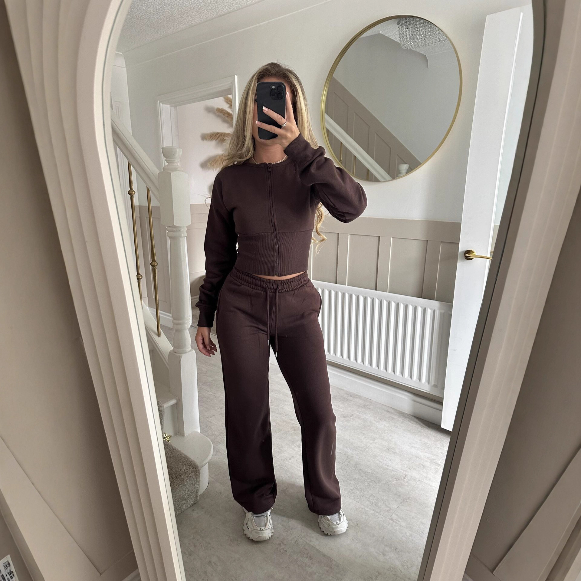 Women's Solid Zip Cardigan and Straight-Leg Pants Set
