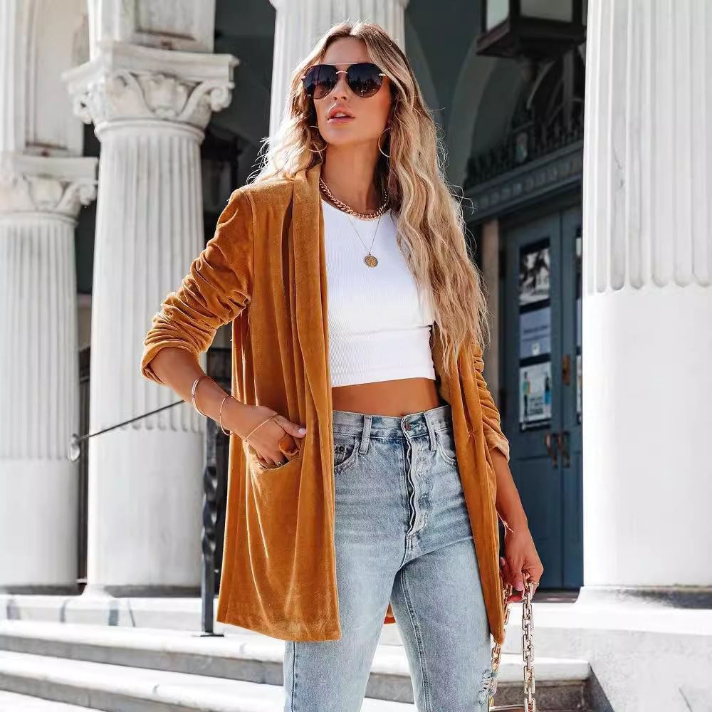 Women's Velvet Coat with 3D Pattern, Lapel Collar, Long Sleeve, Loose Fit