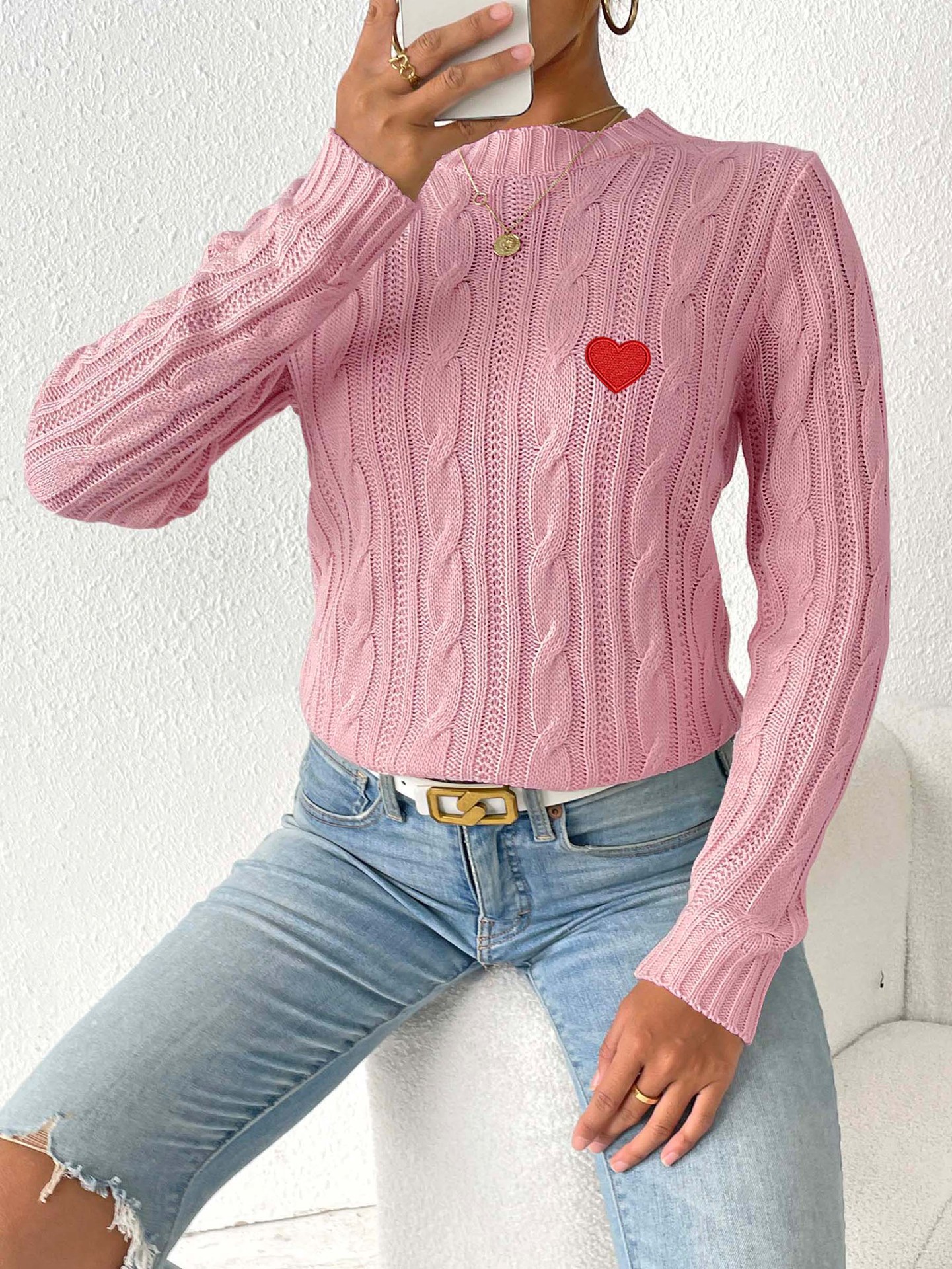 Women's Heart Applique Crewneck Knit Pullover Sweater