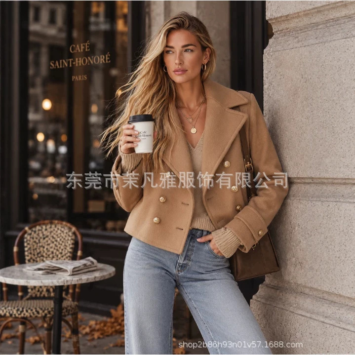 Double-Breasted Cropped Wool-Blend Coat with Lapel Collar in Camel