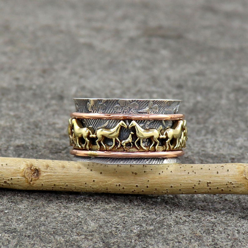 Horse Spinner Ring