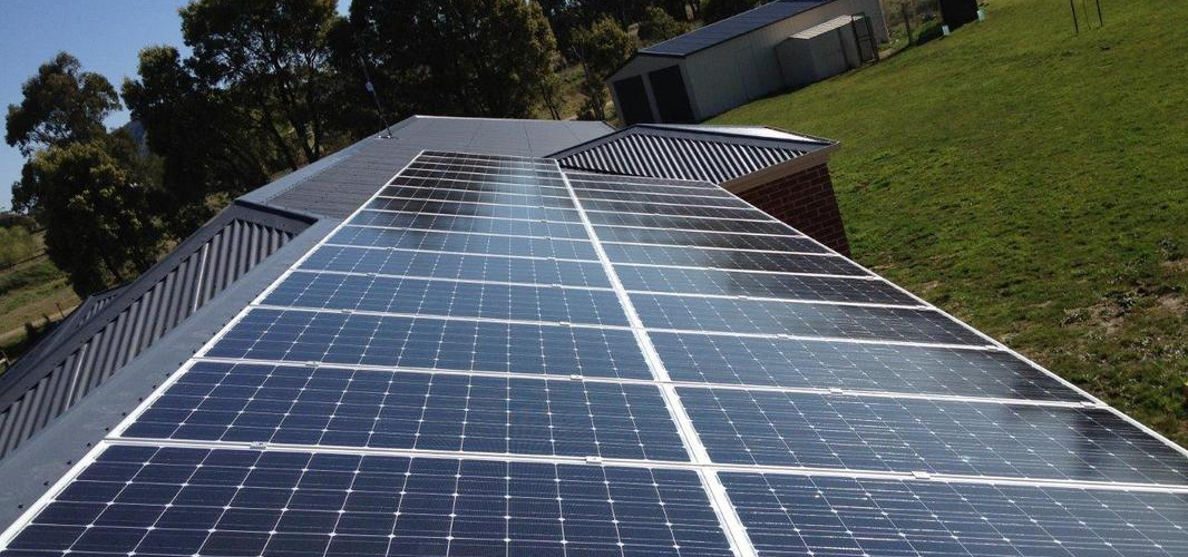 Solar panal application on home energy storage system