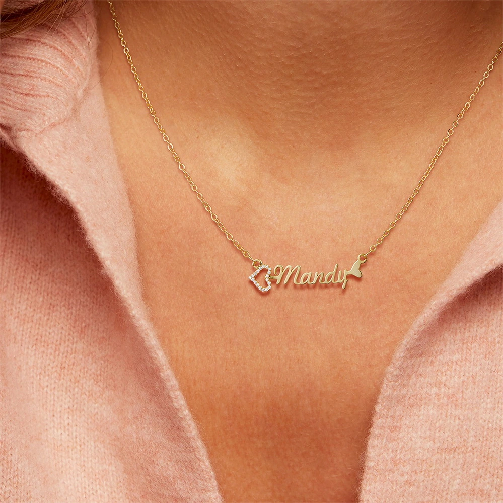 Personalized Carrie Name  Necklace With Hearts
