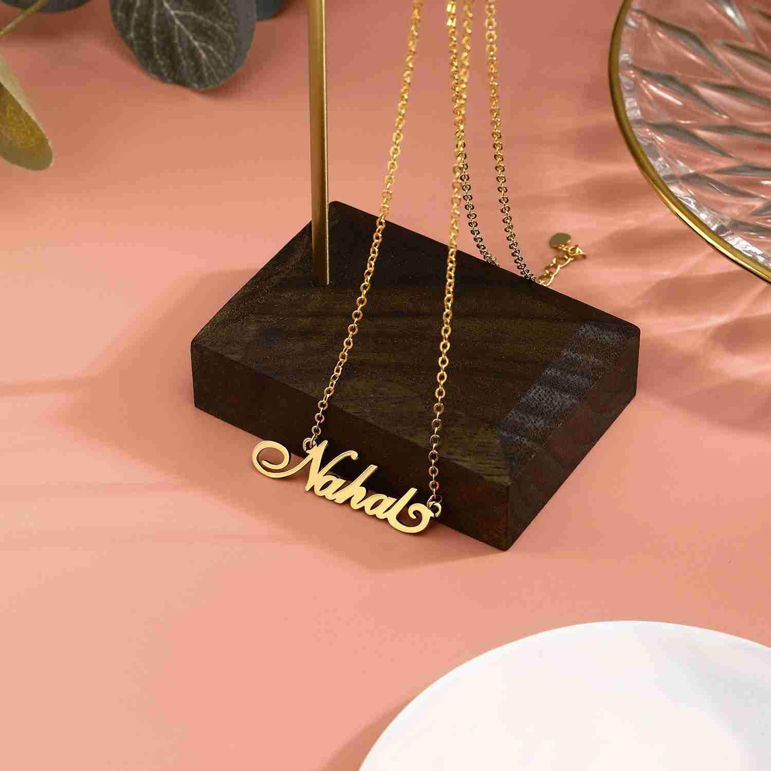 Personalized  Carrie Name Necklace 18K Gold Color