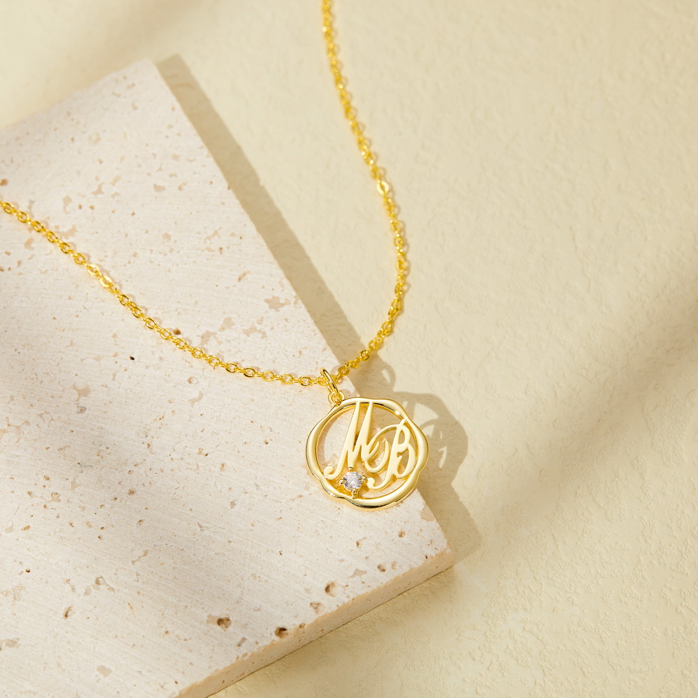 joycenamenecklace personalized necklaces