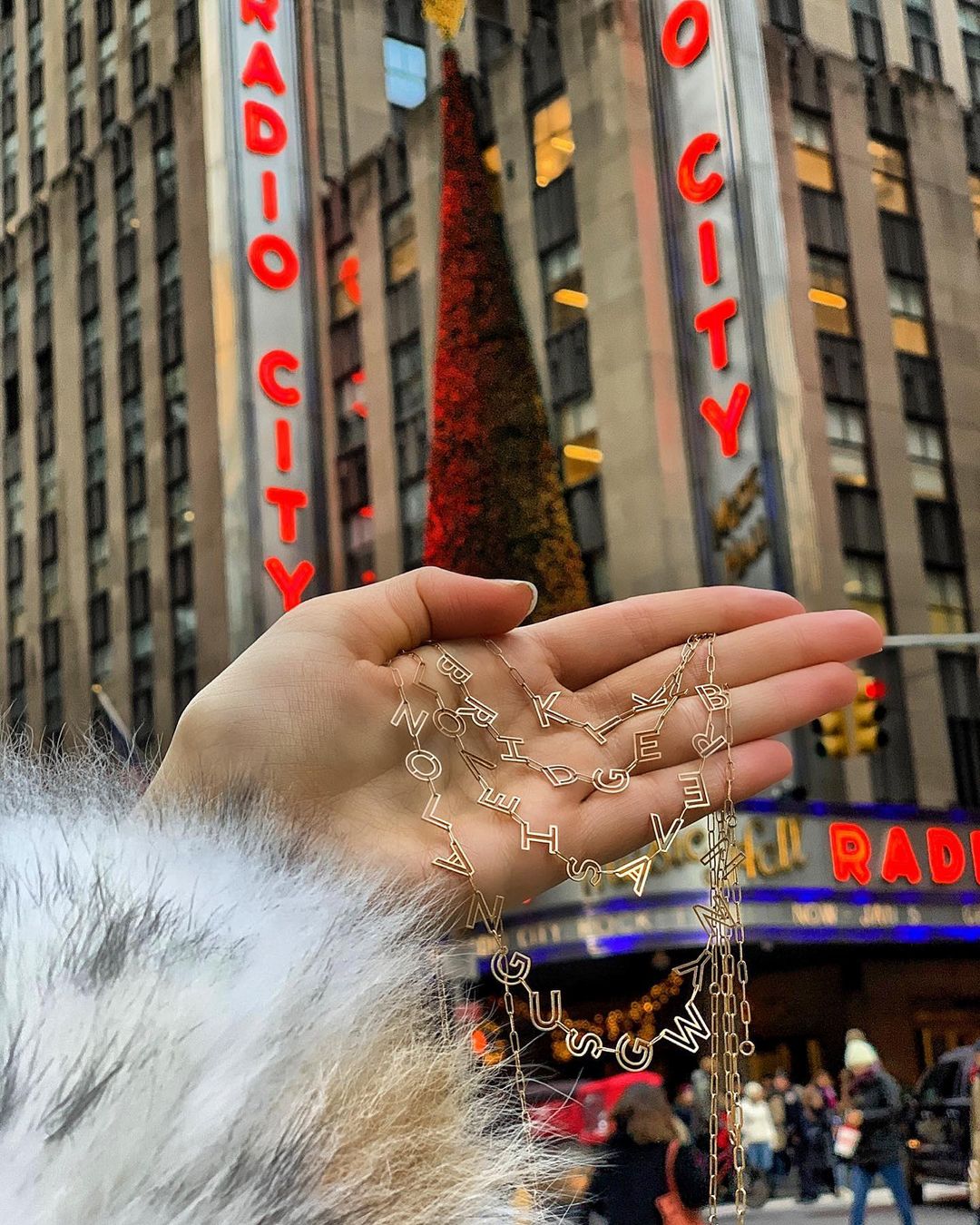 Hollow Name Necklace
