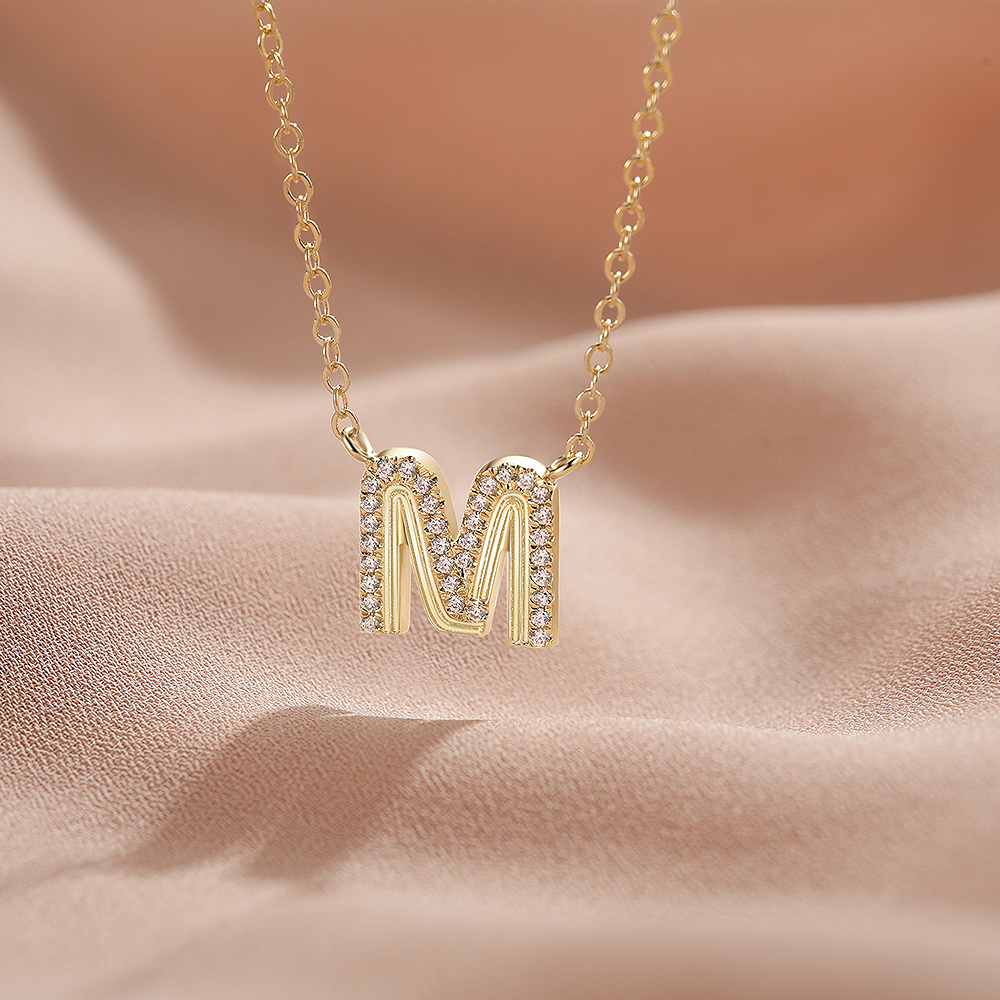 Moissanite Detail Retro Fluted Letter Necklace
