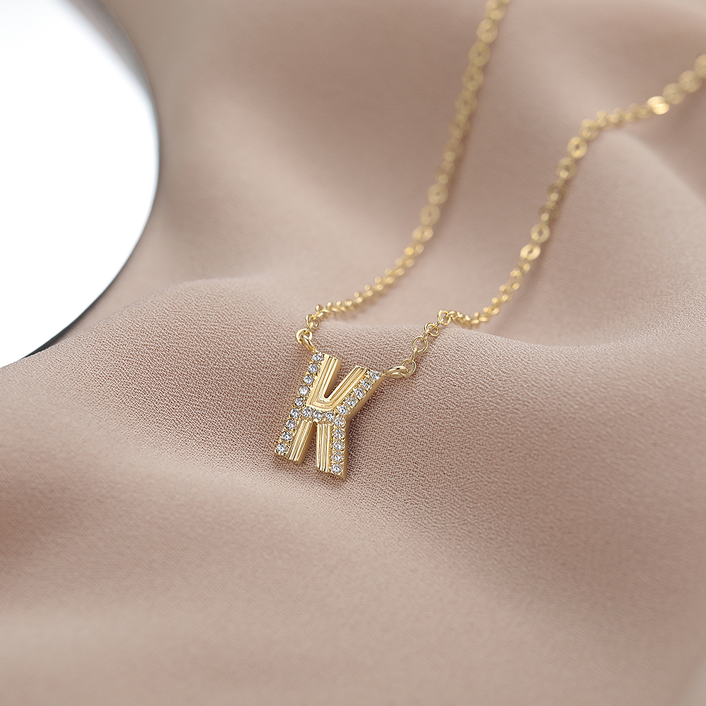 Moissanite Detail Retro Fluted Letter Necklace