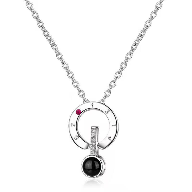 Round Projection Chain Necklace