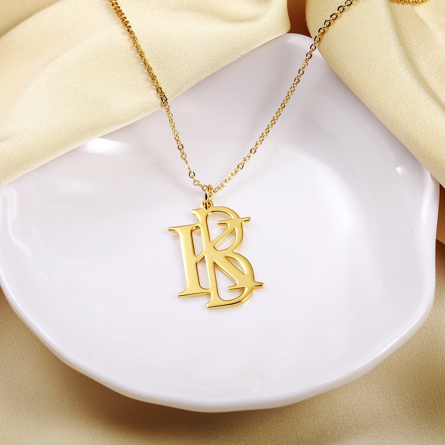 Joyce name necklace Gold necklace