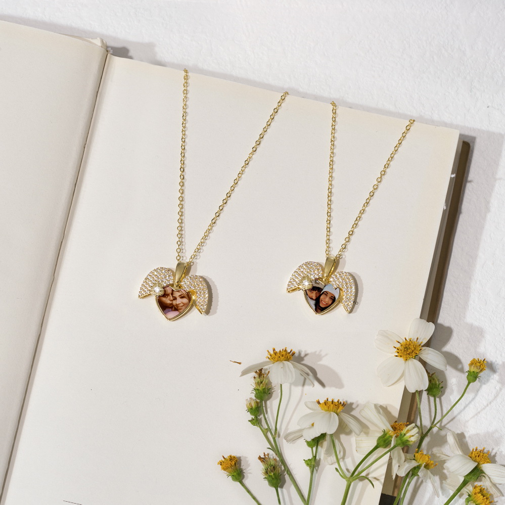 joycenamenecklace custom picture necklace