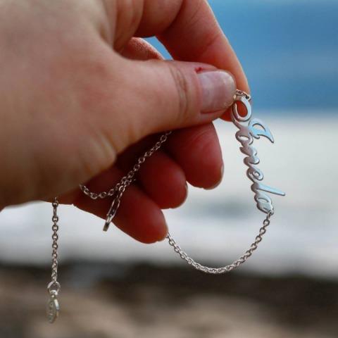 Simple Carrie Name Bracelet / Anklet