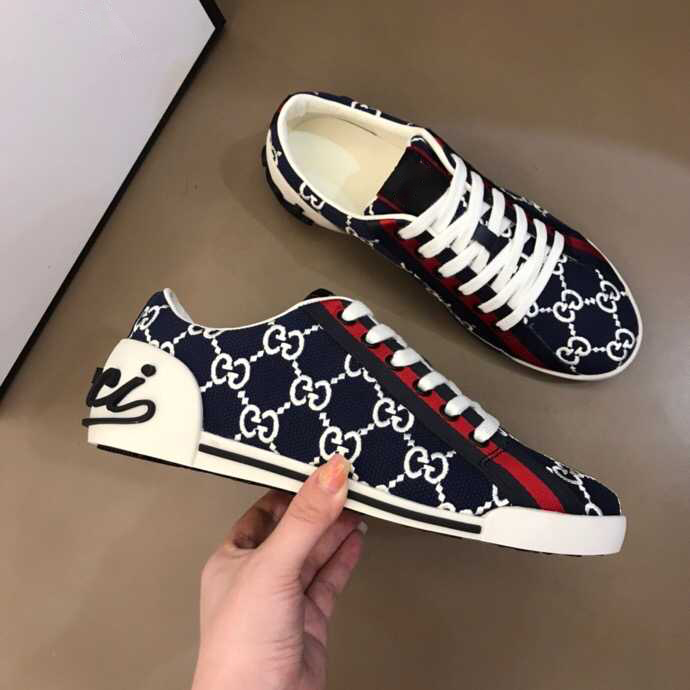2G Retro Low Top Casual Shoes 01