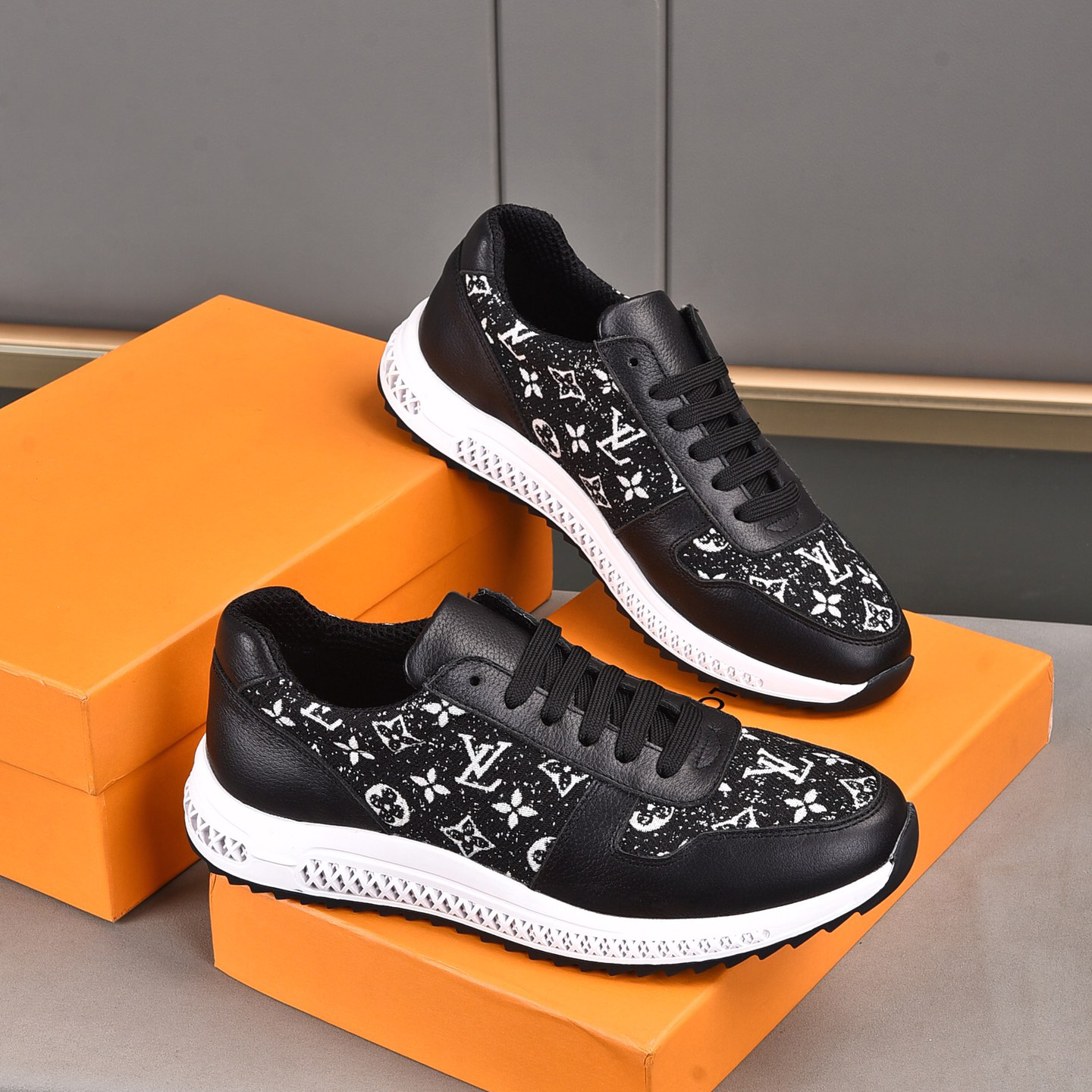 Trendy Leather Fanshion Leisure Sneakers