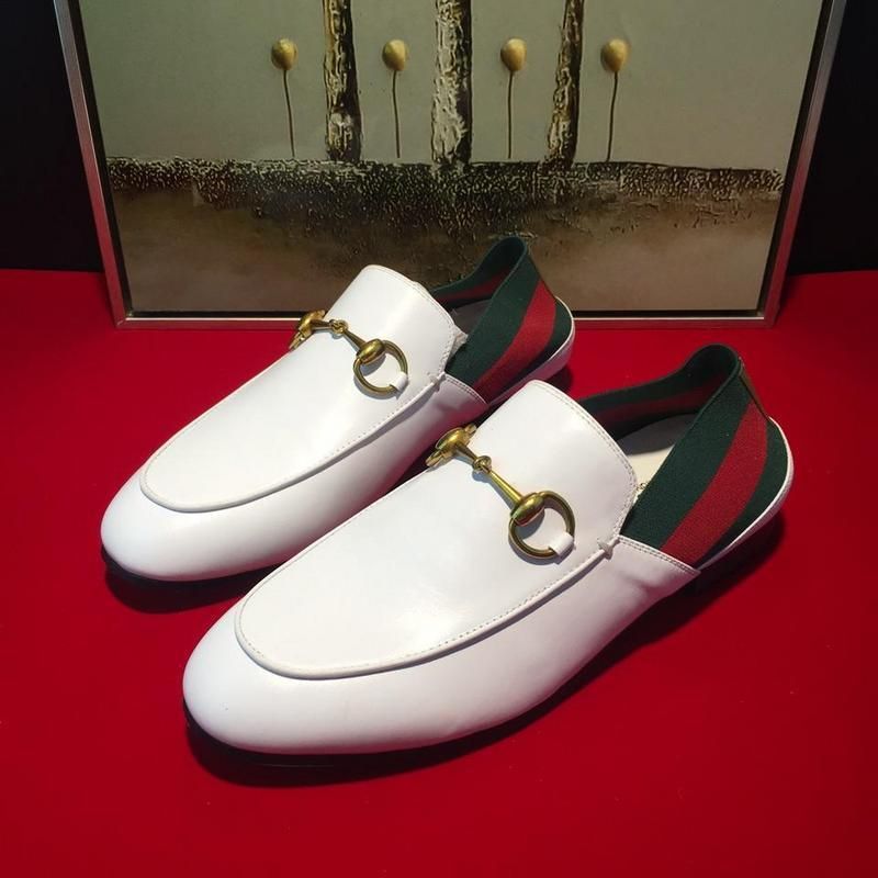 Fashion Loafers Leather Embossed Leather Shoes PD02070501
