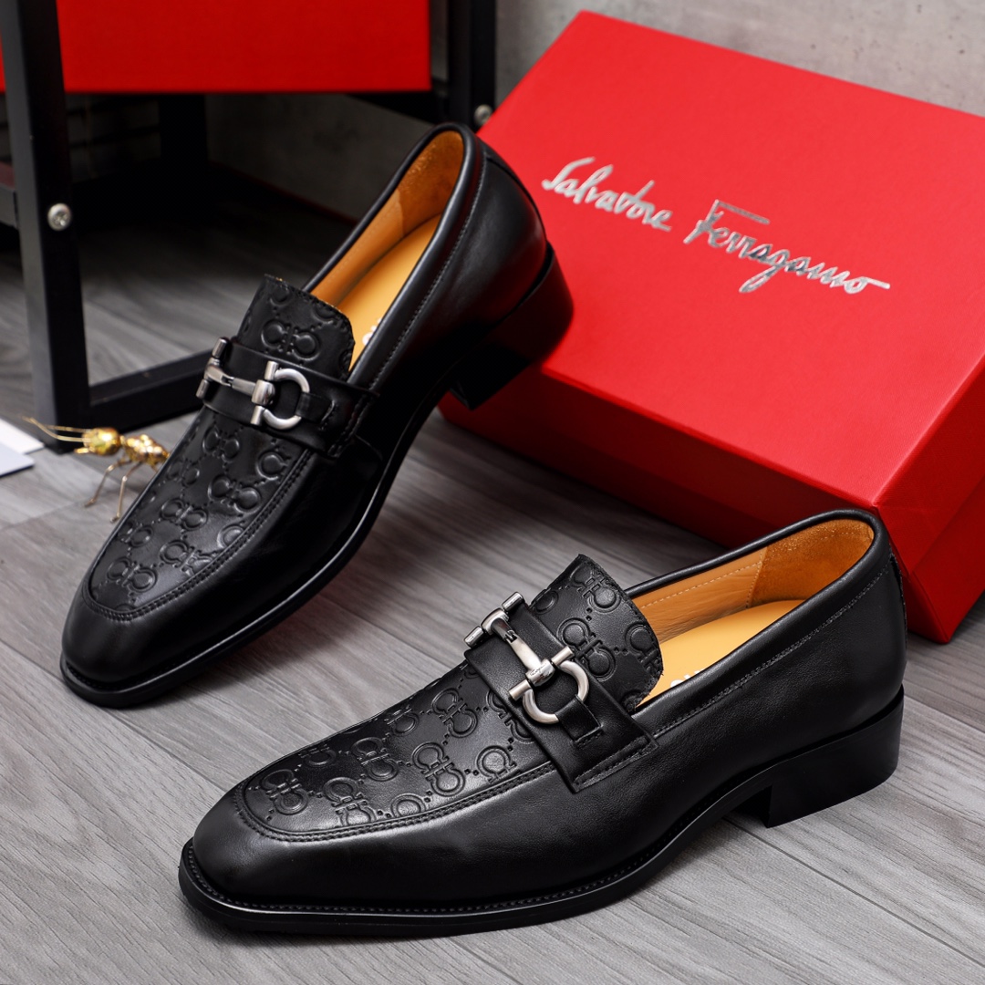Fashion Loafers Leather Embossed Leather Shoes PD02060108