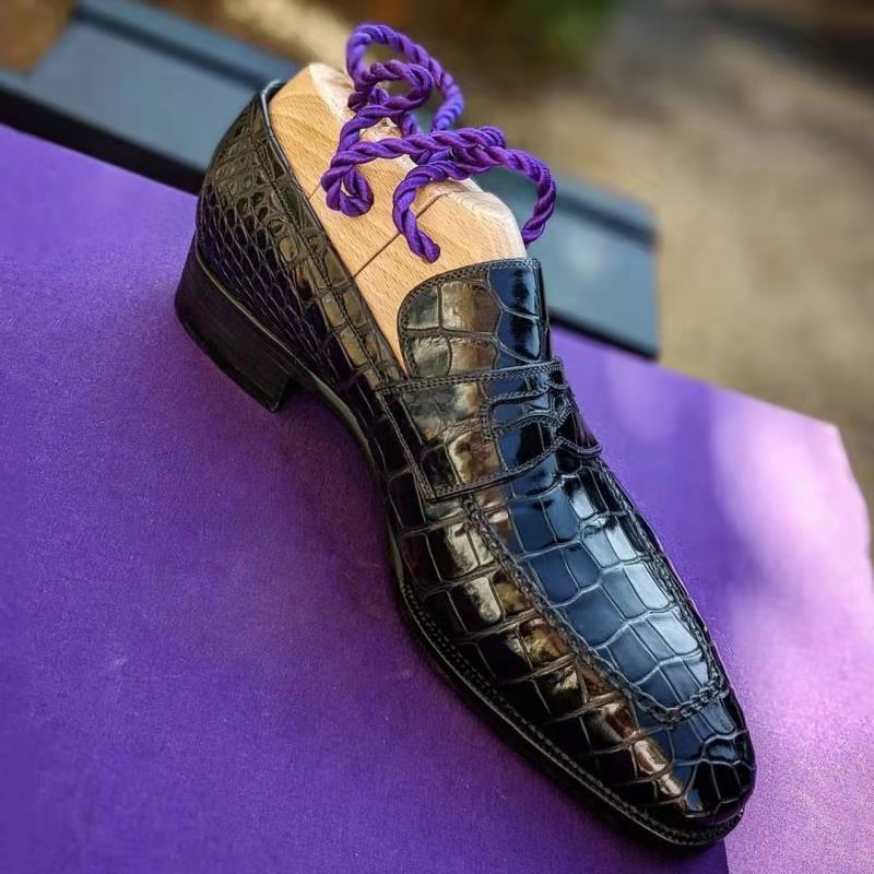 Black crocodile classic men's mask slip-on shoes
