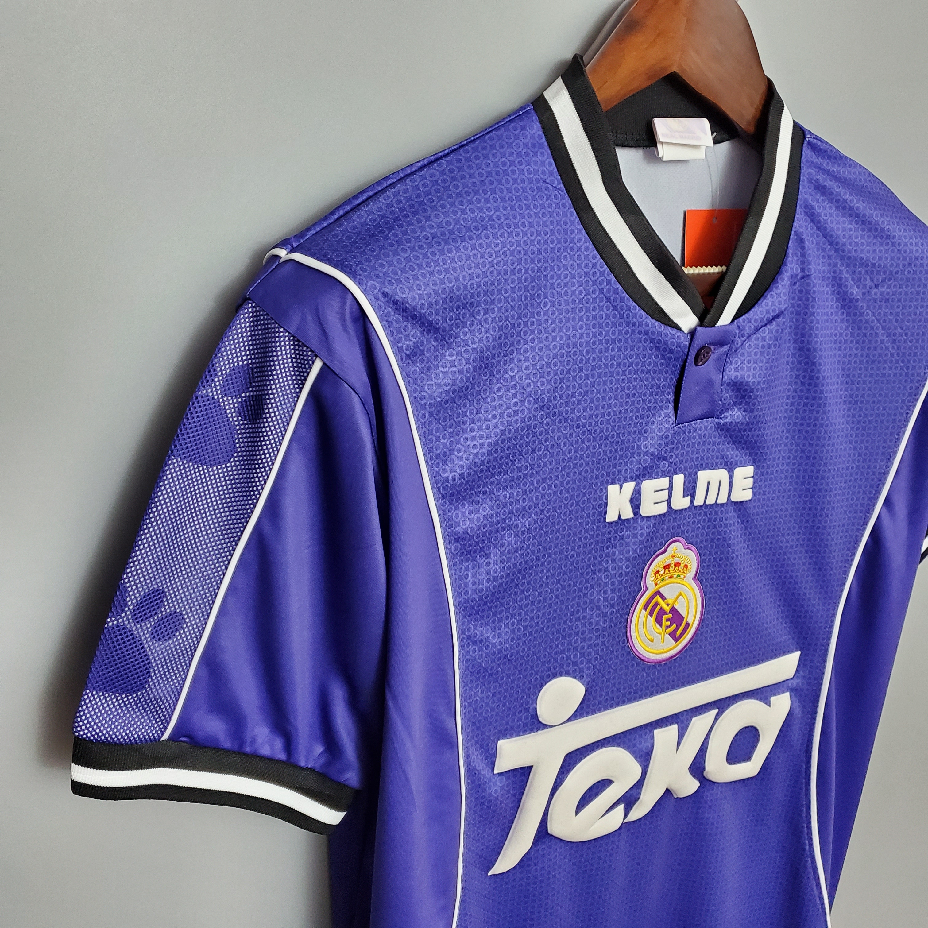 1997/98 Real Madrid Away Vintage Shirt