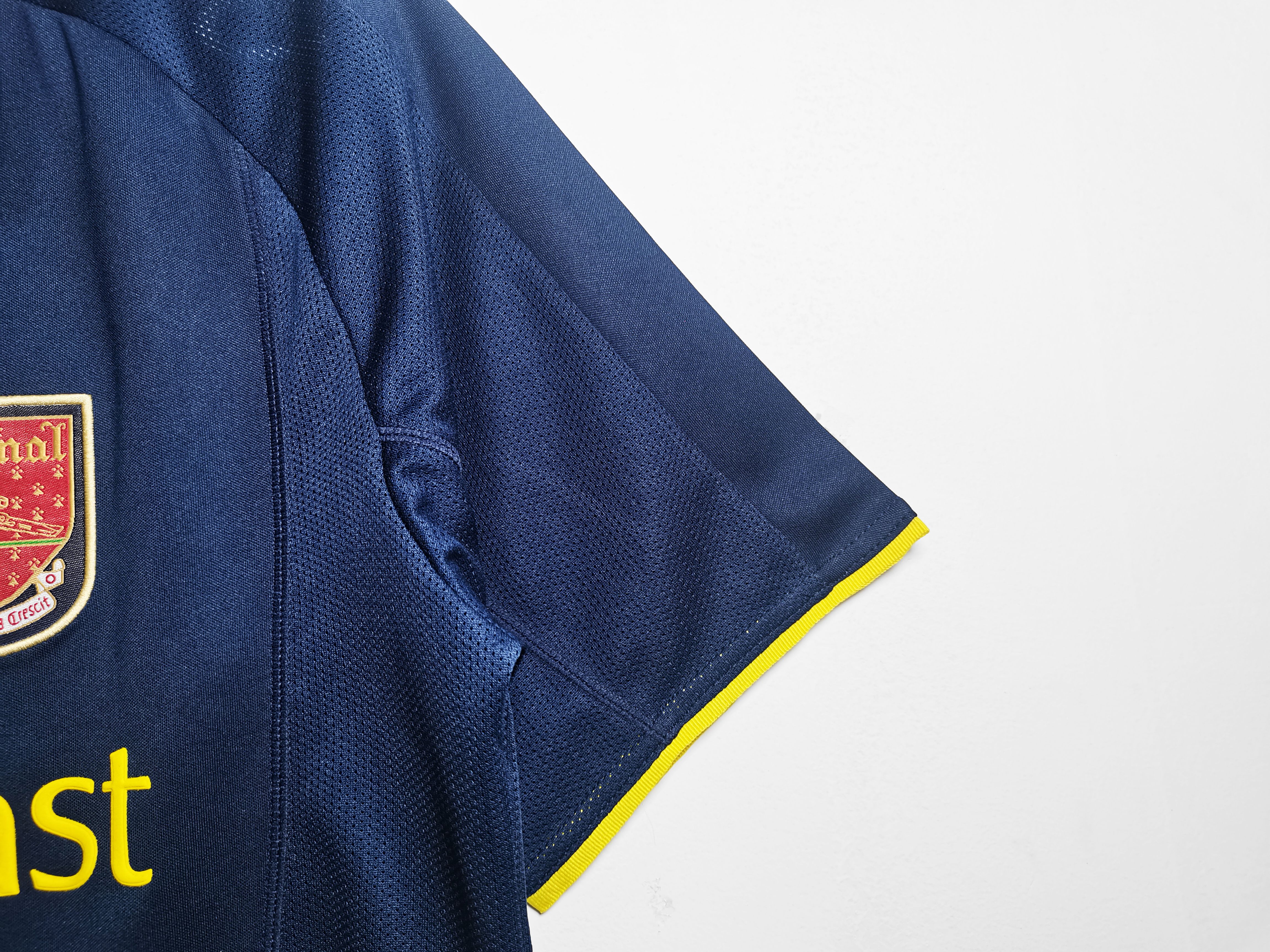 2000/02 Arsenal third vintage shirt