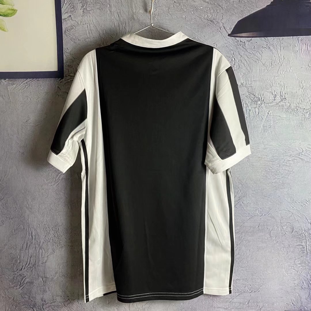 2017/18 Juventus Home Vintage Shirt