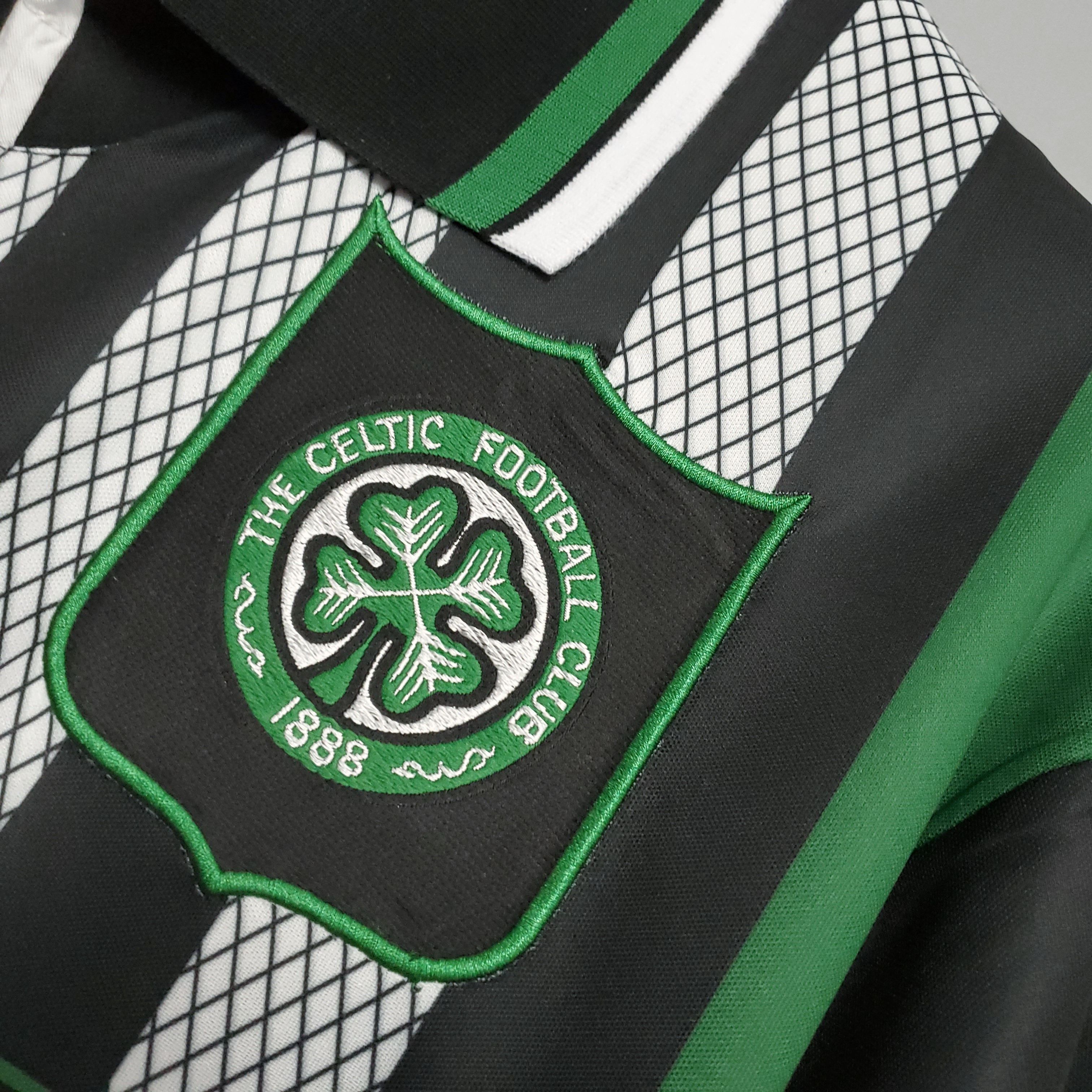 1994/96 Celtic Away Retro Shirt