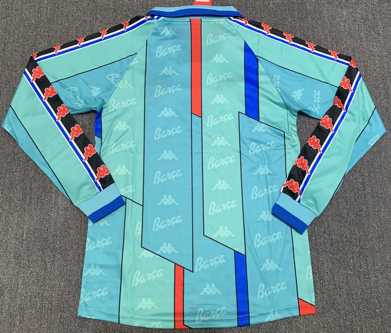1996-97 Barcelona Away Long Sleeve Retro Football Shirt
