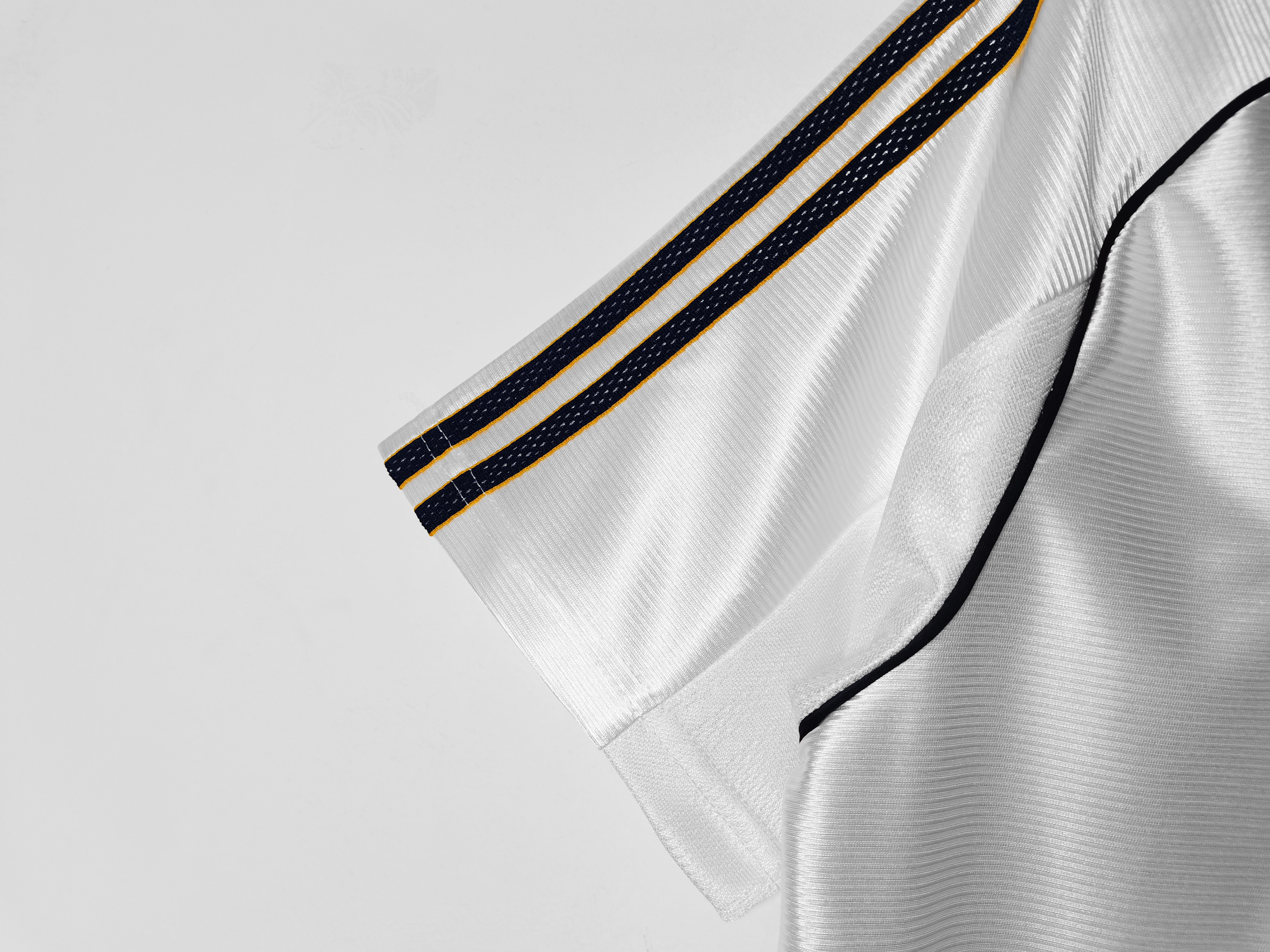 1998/00 Real Madrid home vintage shirt